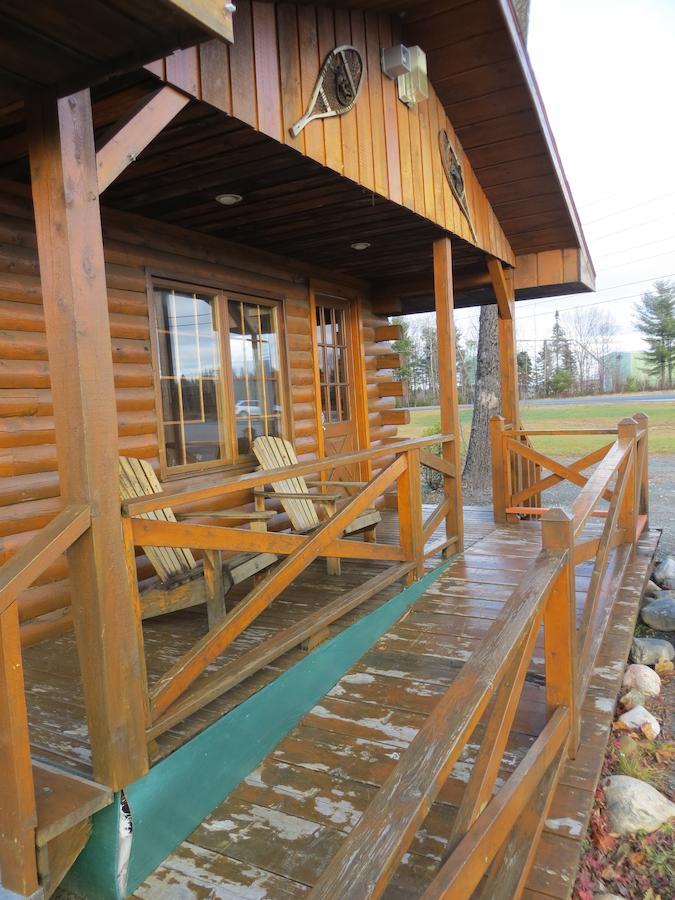 Nine Pine Cottage ミラミチ エクステリア 写真